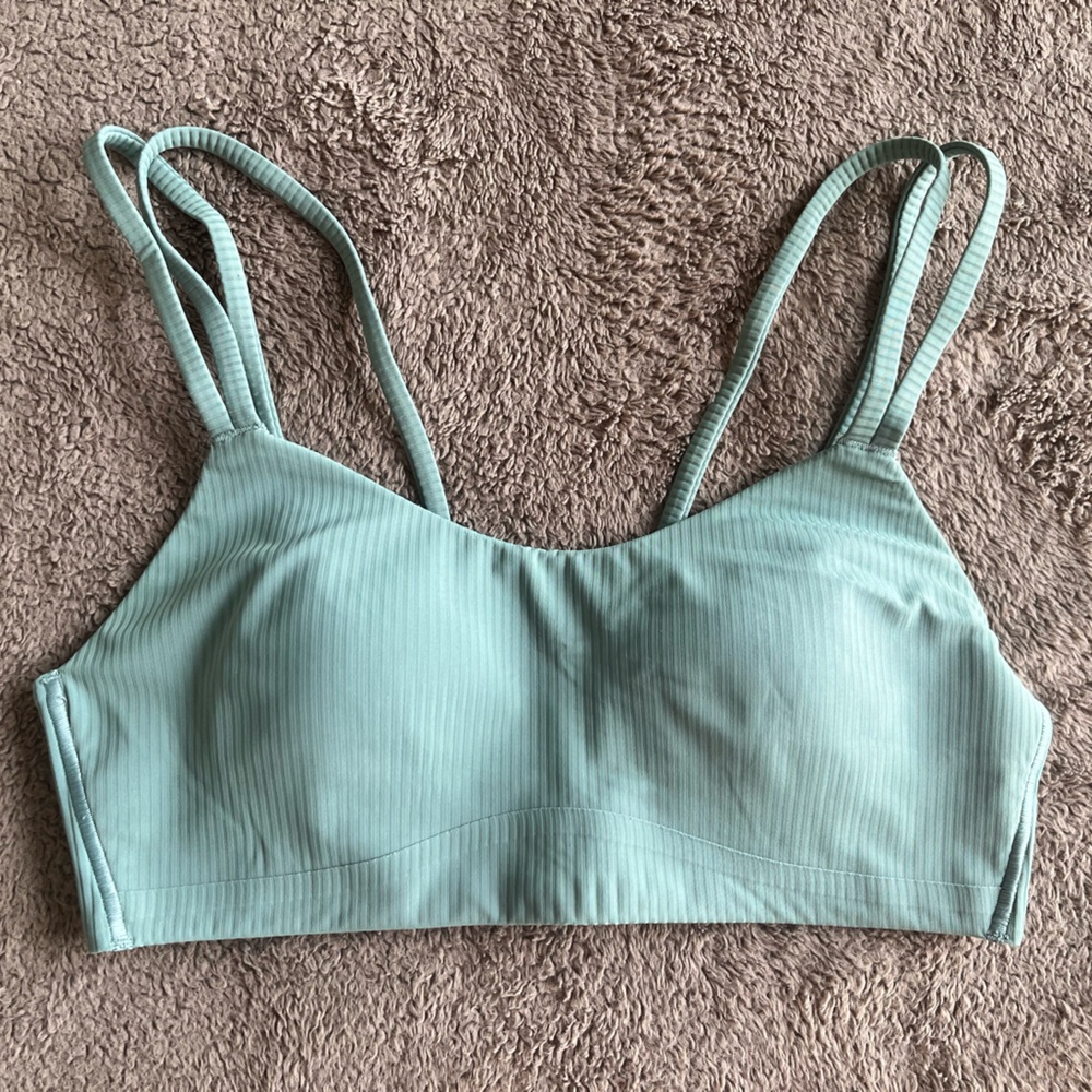 Lululemon Like A Cloud Bra